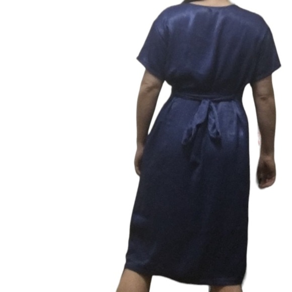 NWT Blue Midi Dress Short Sleeves - Picture 2 of 9